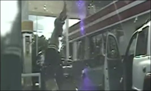 ΒΙΝΤΕΟ-ΗΠΑ-Αστυνομικός πυροβόλησε άοπλο οδηγό