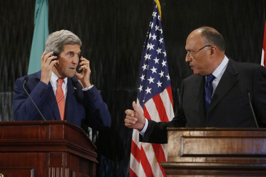 Υπέρ της διεθνούς συμμαχίας κατά του Ισλαμικού Κράτους ο Σούκρι