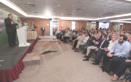 Καζάνι που βράζει το ΠΑΣΟΚ-Νέα κόντρα στελεχών με Χρυσοχοΐδη