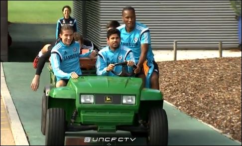 ΒΙΝΤΕΟ-Με τρακτέρ μπήκε στο γήπεδο ο Ντιέγκο Κόστα