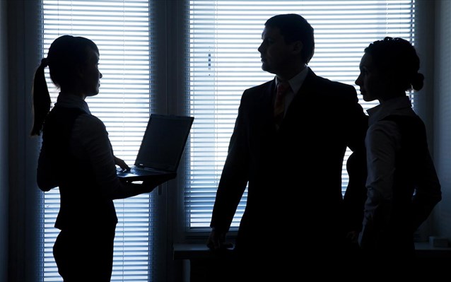 Σχέδιο μείωσης εισφορών στις συνεπείς επιχειρήσεις