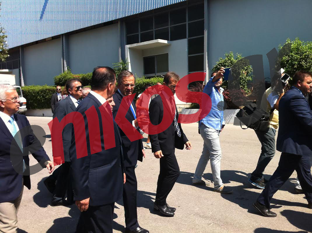 ΦΩΤΟ-Ο Σαμαράς στο περίπτερο του CERN