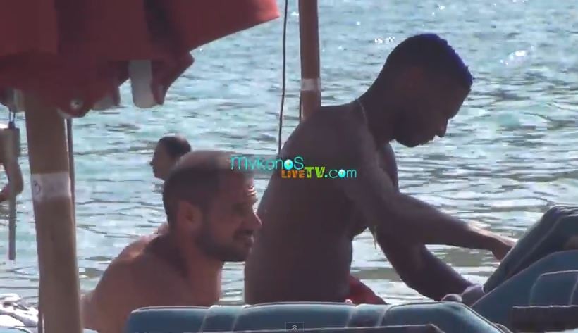 ΒΙΝΤΕΟ-Νάνο και Μέντες στην Ψαρού