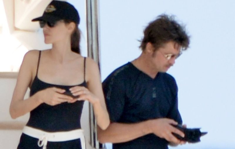 ΦΩΤΟ-Διακοπές στη Μάλτα για Τζολί-Πιτ