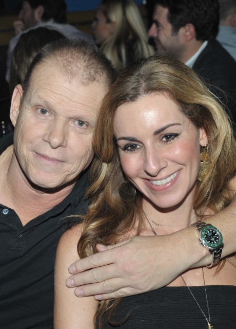 Τίτλοι τέλους στο γάμο του Καλημέρη με την Ιωάννου