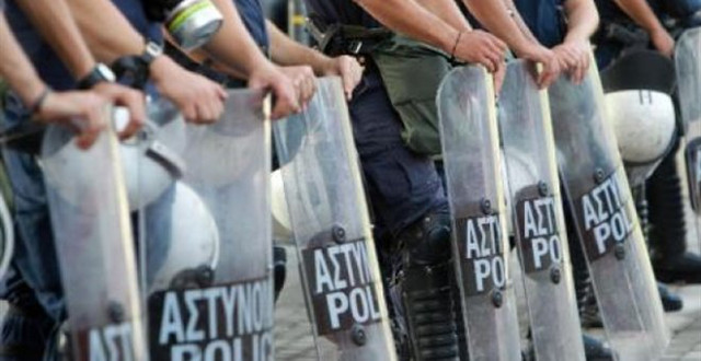 Συλλήψεις στη Θεσσαλονίκη πριν από τις διαδηλώσεις