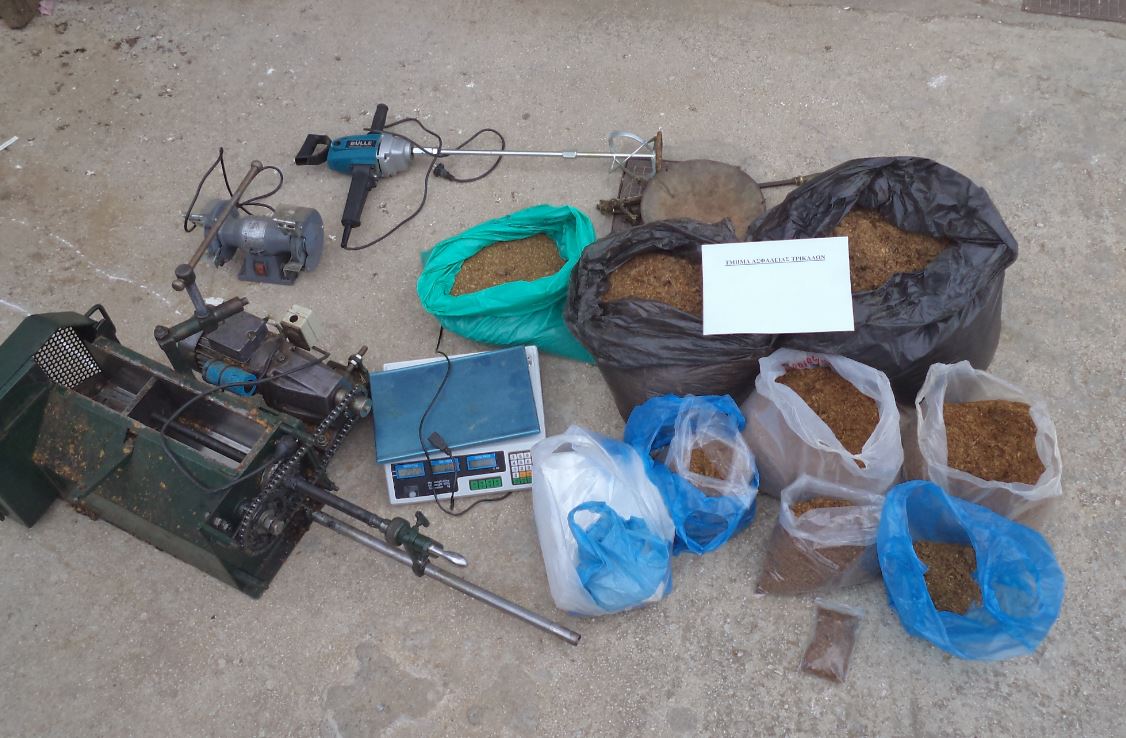 Εργαστήριο κοπής αφορολόγητου καπνού