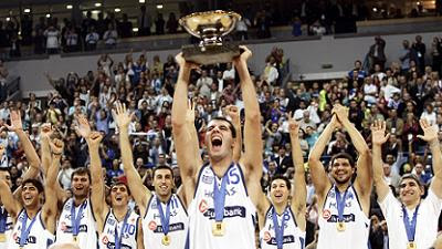 ΒΙΝΤΕΟ-9 χρόνια μετά το χρυσό της “επίσημης αγαπημένης”