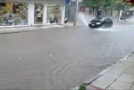 ΦΩΤΟ-Ισχυρή βροχόπτωση στη Λέσβο