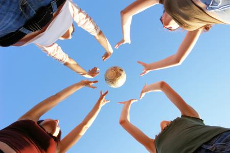 Καθιερώνεται η Πανελλήνια Ημέρα Σχολικού Αθλητισμού