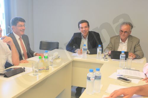 Τη στρατηγική του ΣΥΡΙΖΑ για έξοδο από την κρίση παρουσίασε ο Τσίπρας