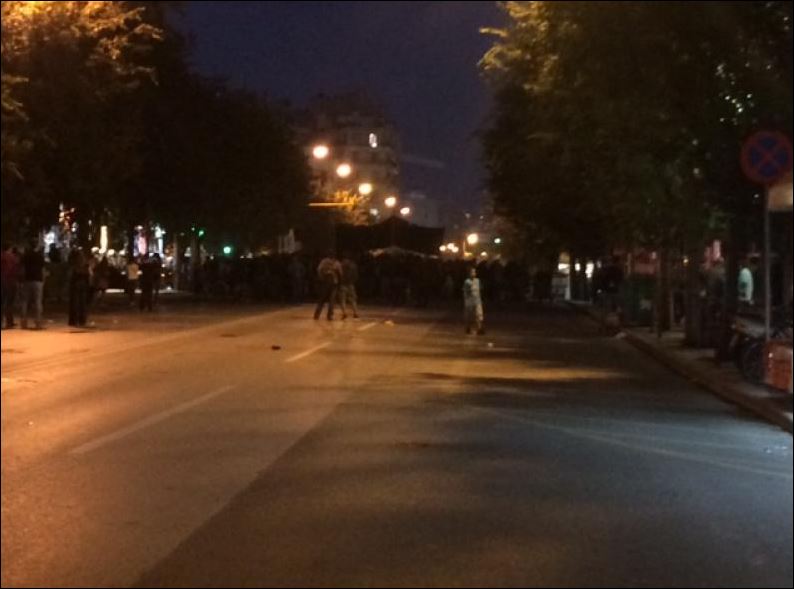 ΒΙΝΤΕΟ-Μικροεπεισόδια στην πορεία για τον Φύσσα στη Θεσσαλονίκη