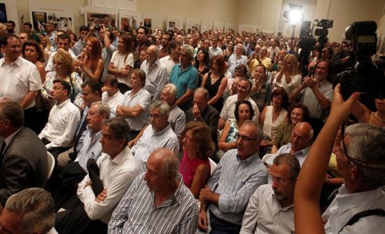 ΦΩΤΟ-Ιστορικά στελέχη του ΠΑΣΟΚ στην χθεσινή εκδήλωση