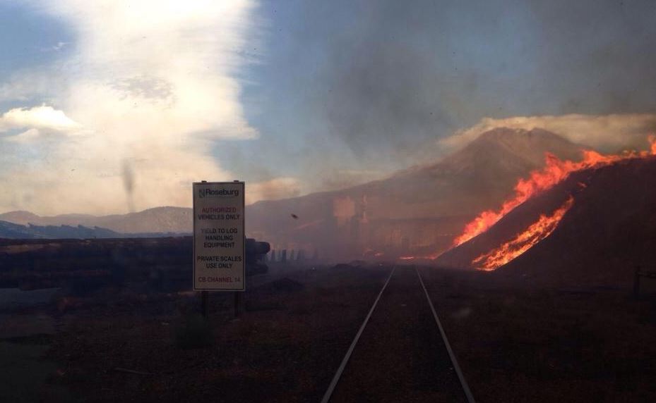 Καλιφόρνια-Σε εξέλιξη μεγάλη πυρκαγιά