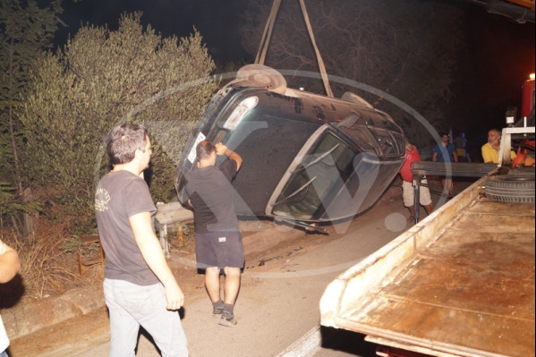 ΦΩΤΟ-Κρήτη-Σώθηκαν από θαύμα σε τροχαίο