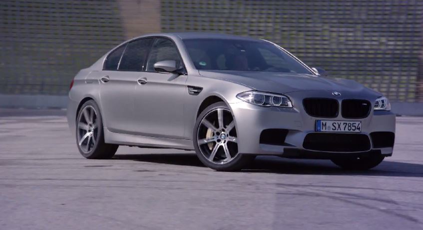 ΒΙΝΤΕΟ-Ντριφτάροντας τη δυνατότερη M5