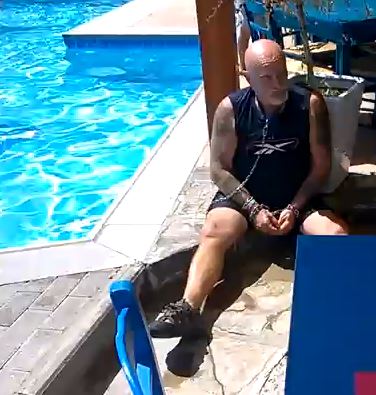 BINTEO-Βρετανός αλυσοδέθηκε για την κακοποίηση των ζώων