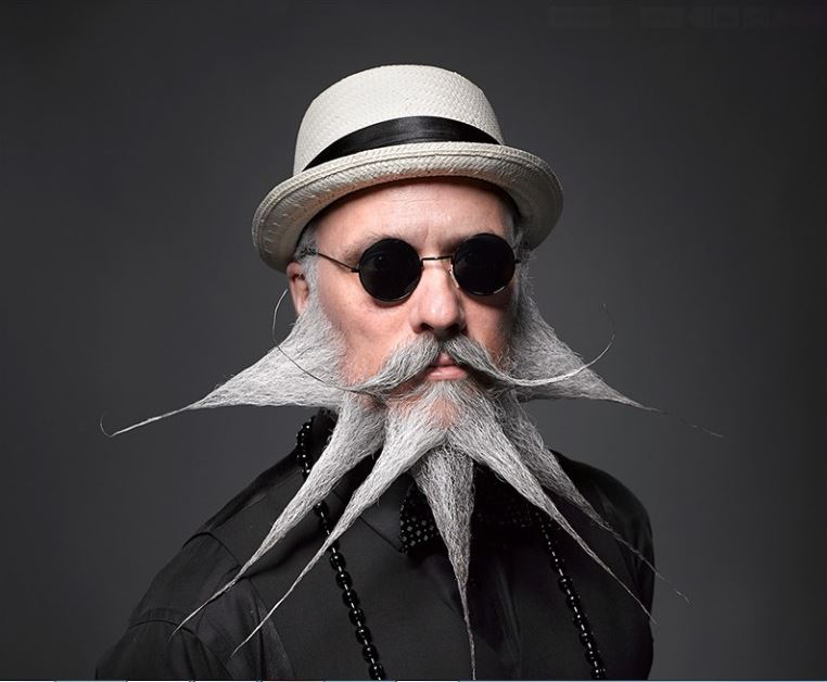 ΦΩΤΟ-Πρωταθλητές στο.. μούσι