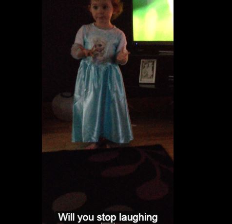 ΒΙΝΤΕΟ-Η δίχρονη… ντίβα