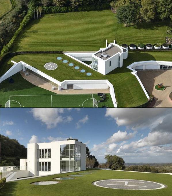 ΦΩΤΟ-Το “παλάτι” του Μπαλοτέλι