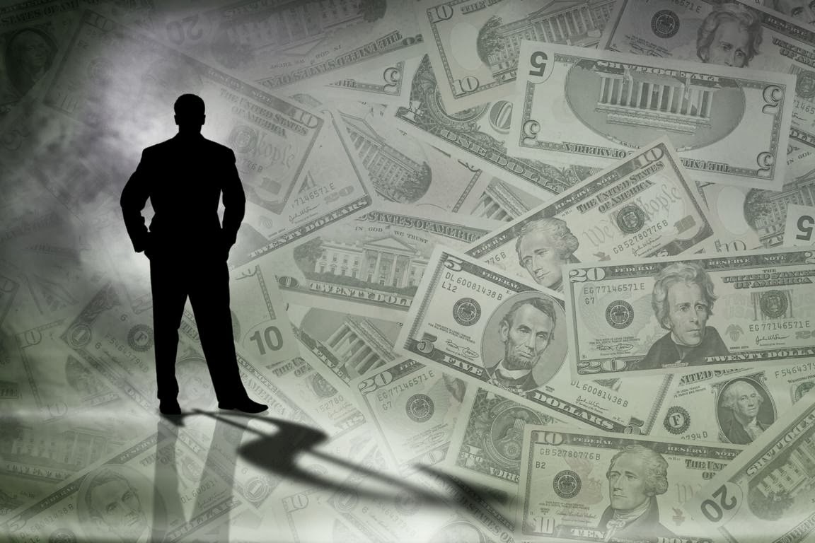 Οι δισεκατομμυριούχοι έγιναν πιο πλούσιοι το 2014