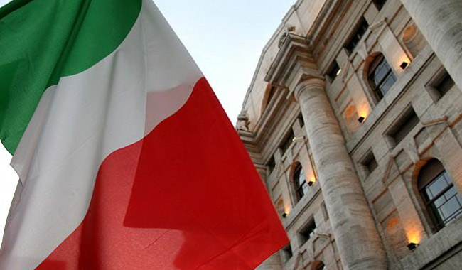 Ιταλία-Η κυβέρνηση παγώνει τους μισθούς των δημοσίων υπαλλήλων και το 2015