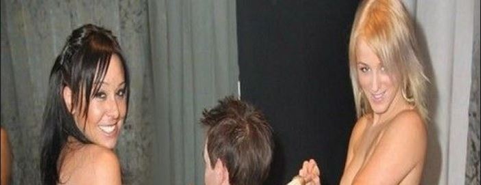 Οι “γυμνές” κομμώτριες της Πάτρας