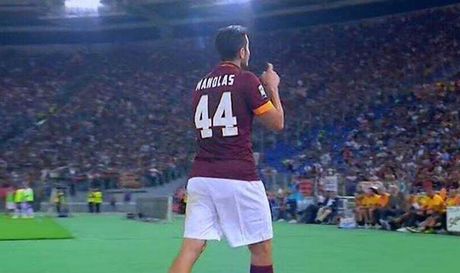 Νικητής ο Μανωλάς στον ελληνικό “εμφύλιο”