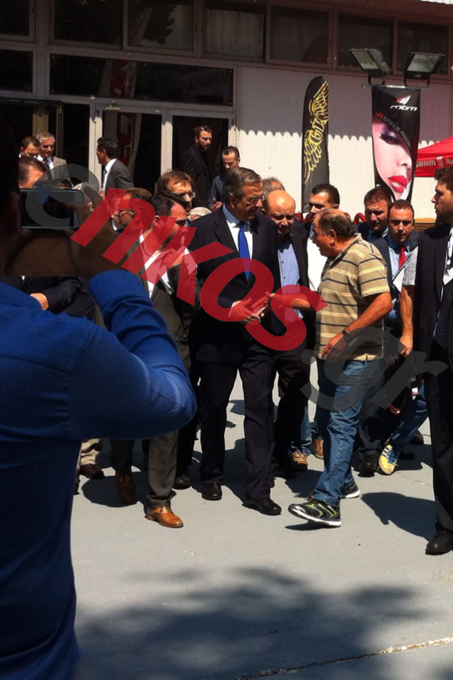 ΦΩΤΟ-Ο μικροομολογιούχος που έκανε παράπονα στον Σαμαρά