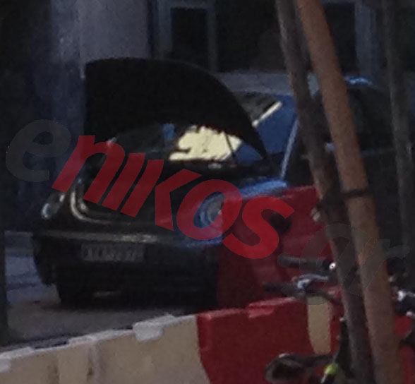 ΦΩΤΟ-Αυτό είναι το ιχ στα Εξάρχεια με τις πινακίδες “μυστήριο”