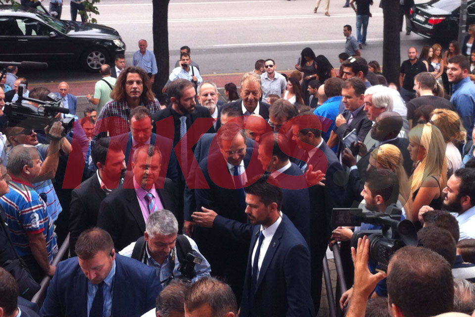 ΦΩΤΟ-Η άφιξη του Σαμαρά στη ΔΕΘ