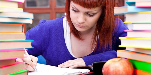 Πώς να αντιμετωπίσετε τo σχολικό άγχος των παιδιών