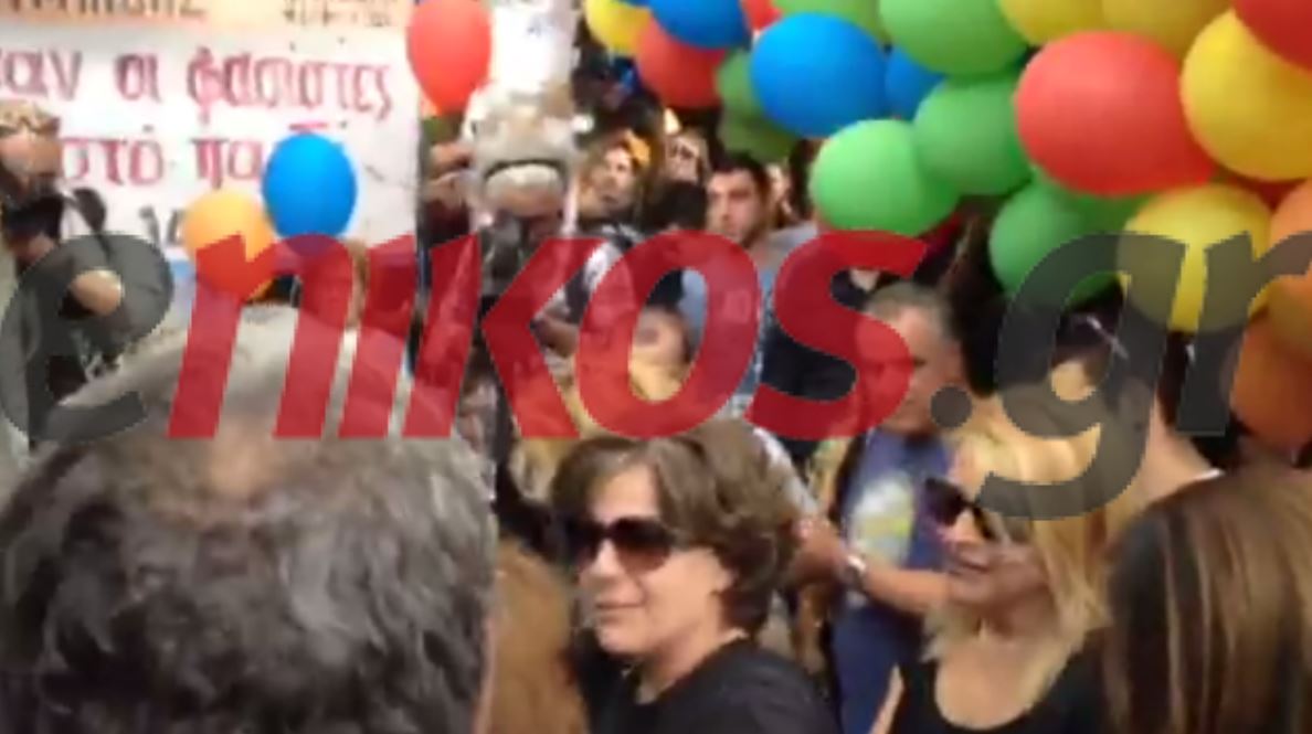 ΒΙΝΤΕΟ-Μητέρα Φύσσα: Τραγούδα γιε μου…