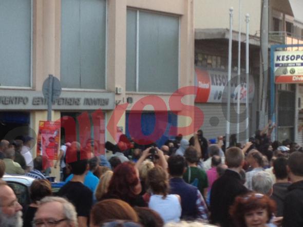 Προσαγωγές και συλλήψεις στο Κερατσίνι