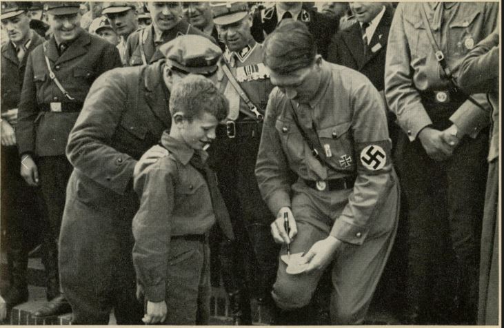 ΦΩΤΟ-Βρέθηκαν αδημοσίευτες φωτογραφίες του Χίτλερ