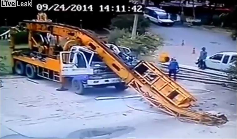 ΒΙΝΤΕΟ-Έχει το… κοκαλάκι της νυχτερίδας