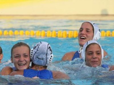 Χρυσό μετάλλιο για την Εθνική Νέων Γυναικών στο πόλο