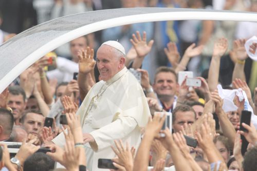 Φραγκίσκος: Να μην κάνουν τον Θεό ασπίδα για να ασκούν βία