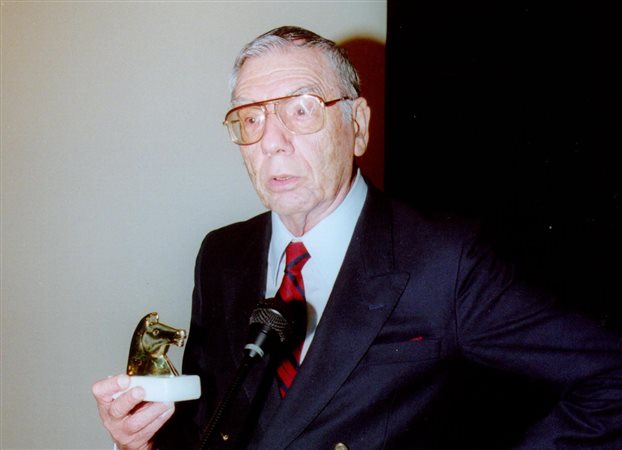 Πέθανε ο σκηνοθέτης Γιώργος Σκαλενάκης