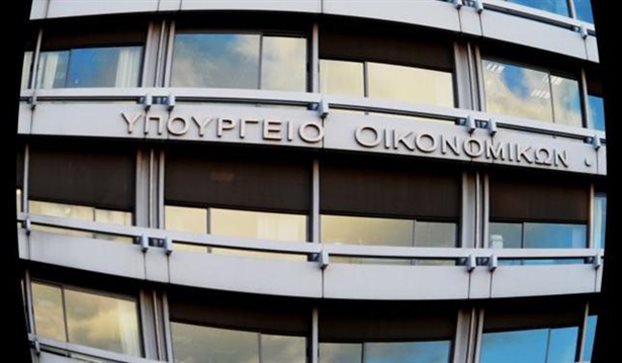 Άμεση επιστροφή του ΦΠΑ στις συνεπείς επιχειρήσεις