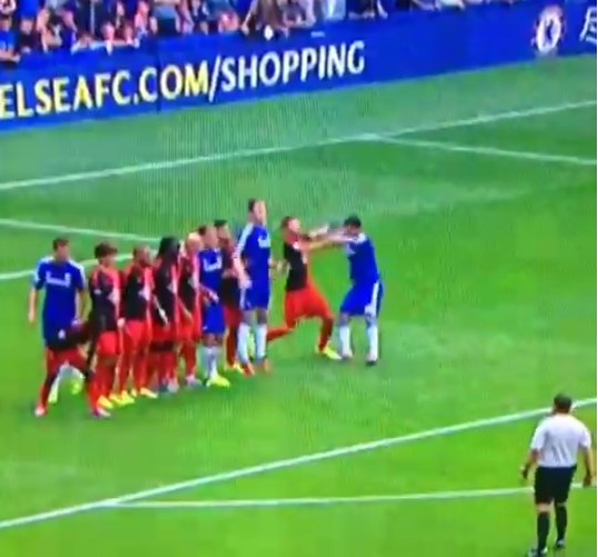 ΦΩΤΟ-Οι μπουνιές του Ντιέγκο Κόστα