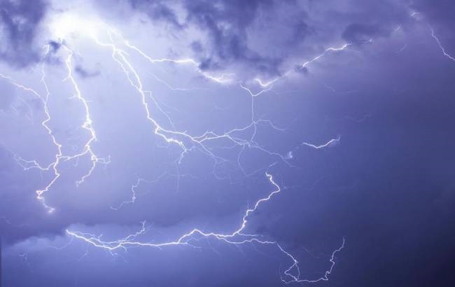 ΦΩΤΟ-Έντονη βροχόπτωση στην Πάτρα