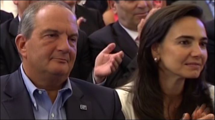 ΤΩΡΑ-ΦΩΤΟ-Ο Κώστας Καραμανλής στην εκδήλωση της ΝΔ