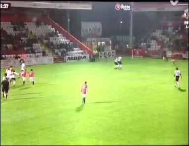 ΒΙΝΤΕΟ-Γκολ… ζωγραφιά σε αγώνα νέων