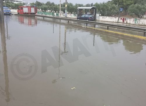 ΦΩΤΟ-“Ποτάμι” η Αμαρουσίου-Χαλανδρίου