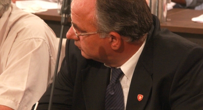 “Είμαι φίλος των ταγμάτων ασφαλείας”