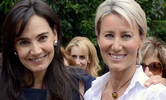 Η Γεωργία Σαμαρά φωτογραφίζεται με την Νατάσα Καραμανλή