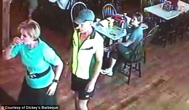 ΒΙΝΤΕΟ-Το τσάι παραλίγο να την σκοτώσει