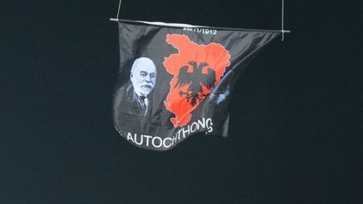 «Αλβανοί από την ΠΓΔΜ σχεδίασαν την ενέργεια με τη σημαία»