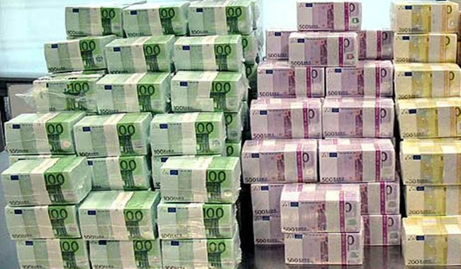 Νέες οδηγίες για τον έλεγχο των εμβασμάτων στο εξωτερικό